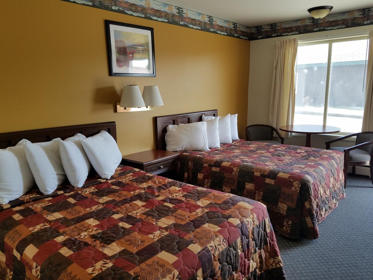 Clark'S Beach Motel Old Forge Bagian luar foto