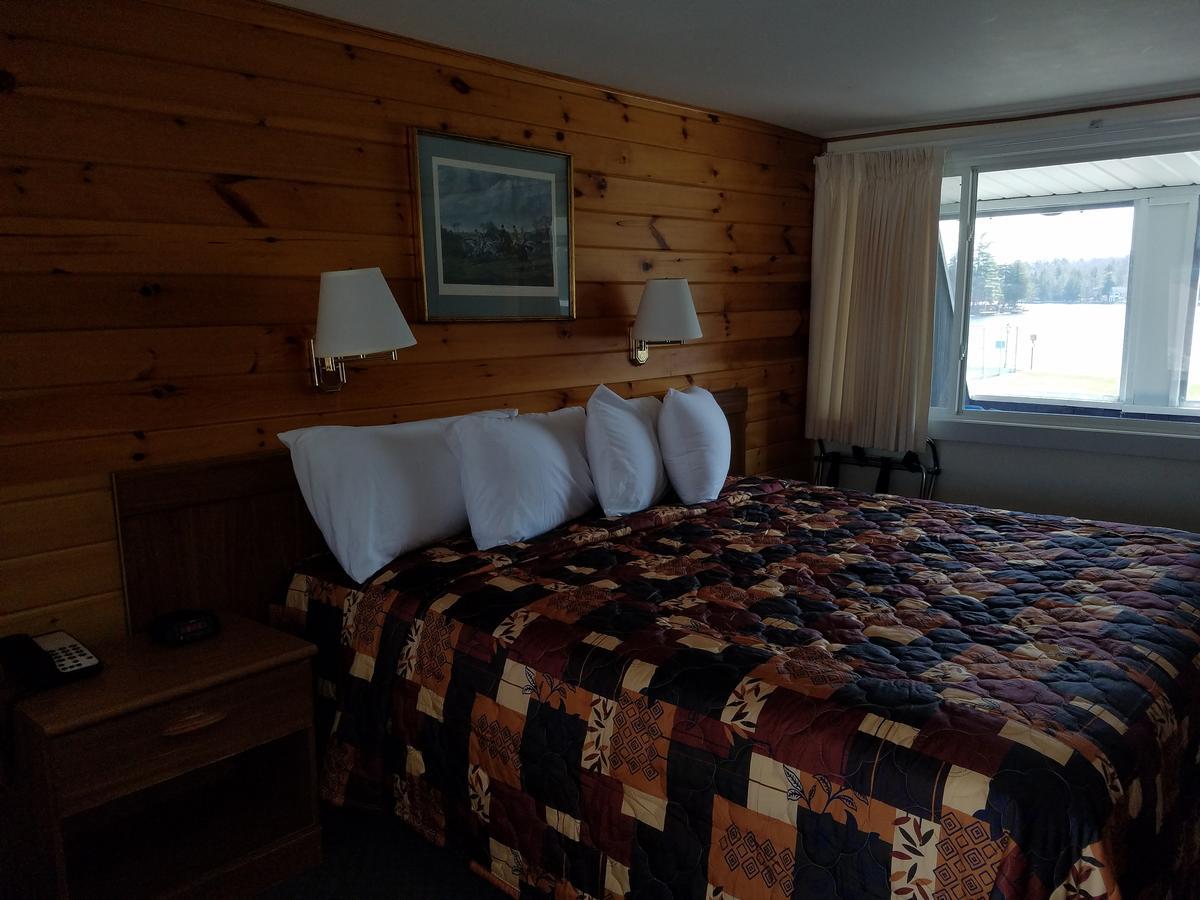 Clark'S Beach Motel Old Forge Bagian luar foto