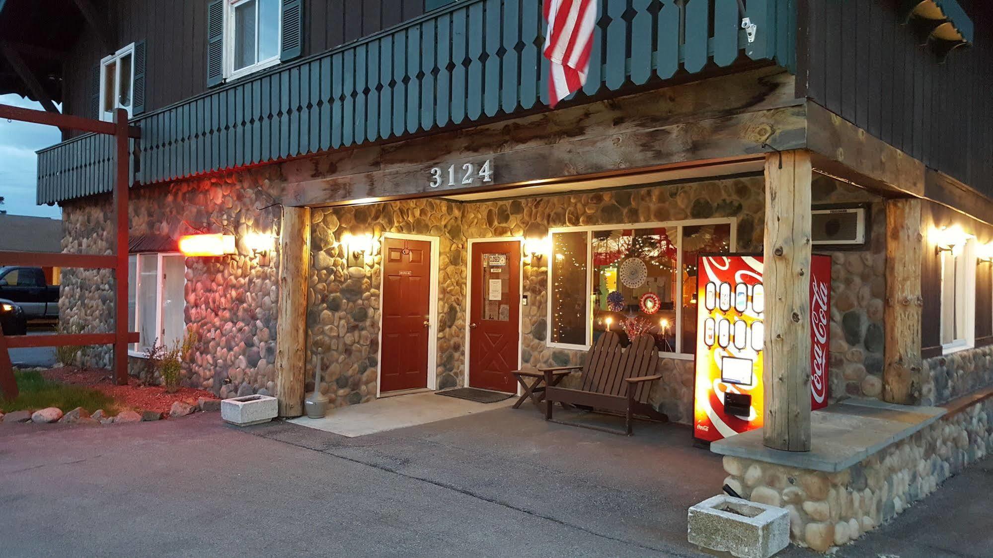 Clark'S Beach Motel Old Forge Bagian luar foto